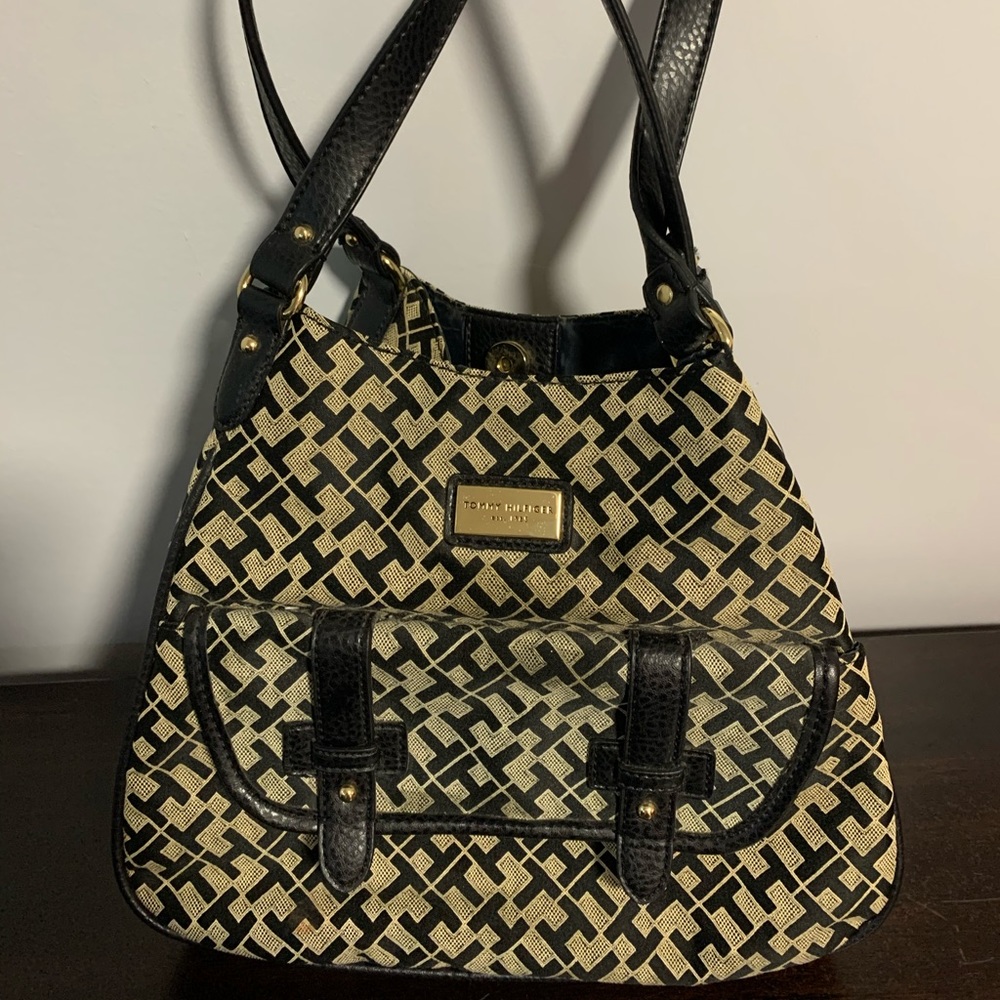 Tommy Hilfiger Purse